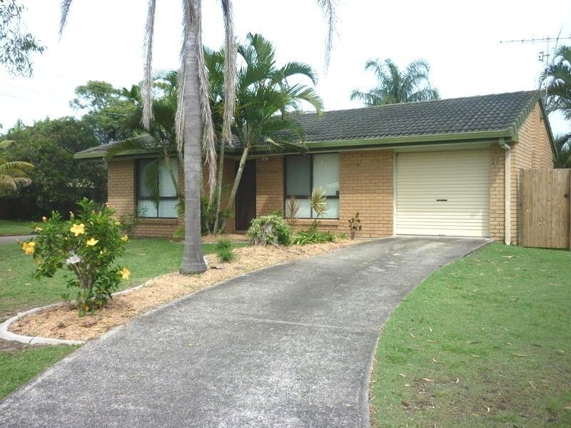 14 Parari Street, Warana QLD 4575