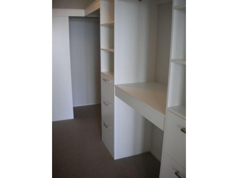 7 Canberra Terrace, Kings Beach QLD 4551