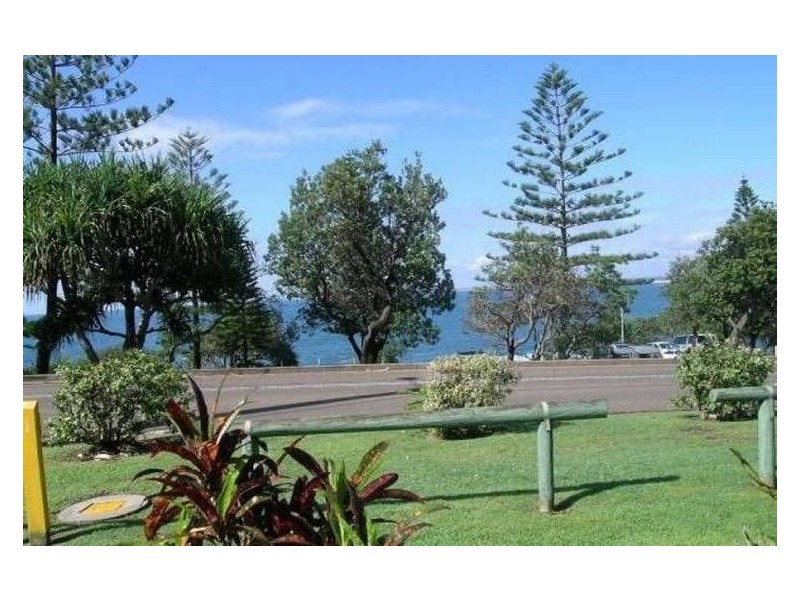 2/17 Esplanade Headland, Kings Beach QLD 4551