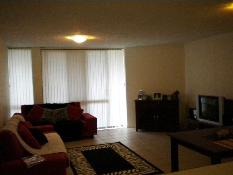 2/17 Esplanade Headland, Kings Beach QLD 4551