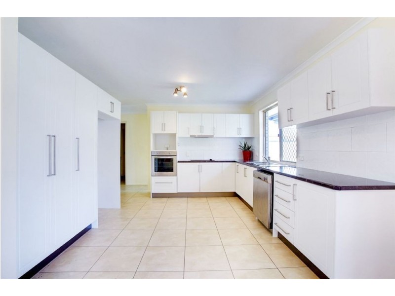 8 Coraki Street, Battery Hill QLD 4551