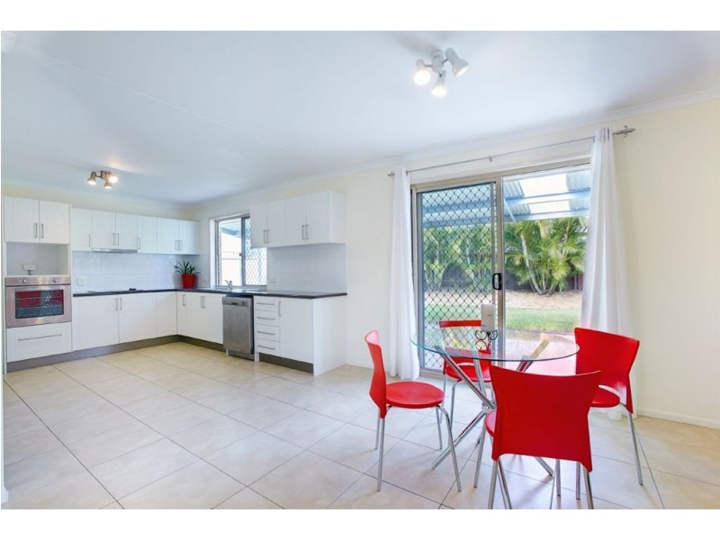 8 Coraki Street, Battery Hill QLD 4551