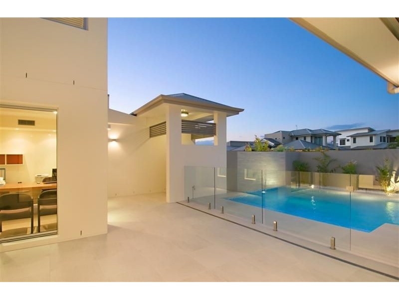 31 Artunga Place, Pelican Waters QLD 4551