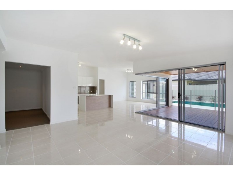 23 Trinity Place, Pelican Waters QLD 4551