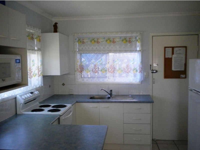 6 Golden Beach Esplanade, Golden Beach QLD 4551