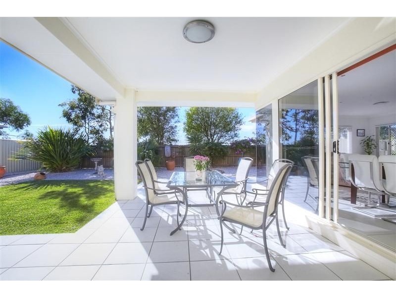 10 Ballinger Place, Pelican Waters QLD 4551