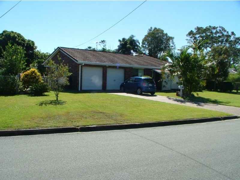 39 Wavell Avenue, Golden Beach QLD 4551