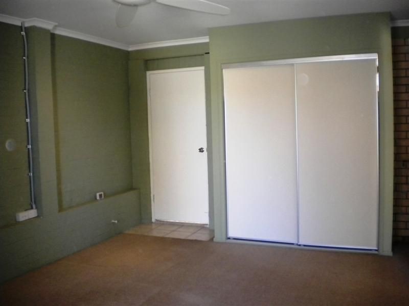 19 Browning Boulevard, Battery Hill QLD 4551