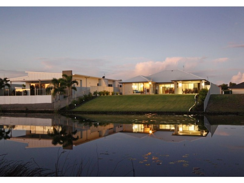 14 Rutherford Place, Pelican Waters QLD 4551