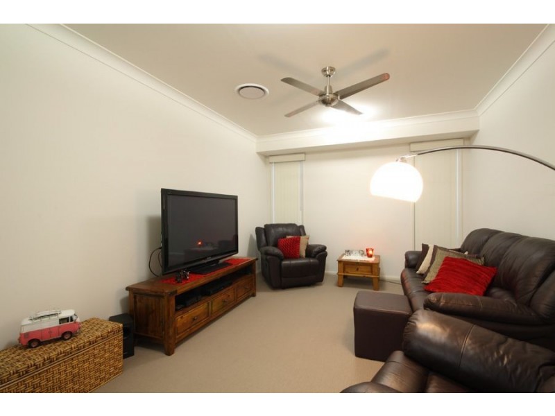 14 Rutherford Place, Pelican Waters QLD 4551