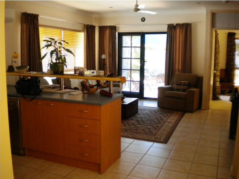 32 Lomandra Drive, Currimundi QLD 4551