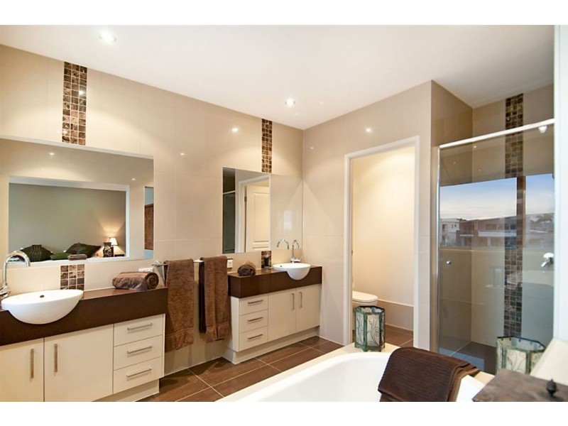 16 Deep Water Circuit, Pelican Waters QLD 4551