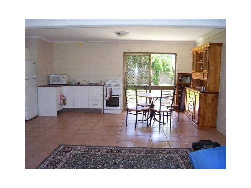 9 Coora Cr, Currimundi QLD 4551