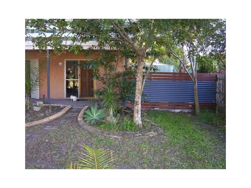 9 Coora Cr, Currimundi QLD 4551
