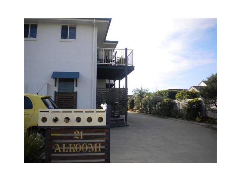 21 North Street, Caloundra QLD 4551