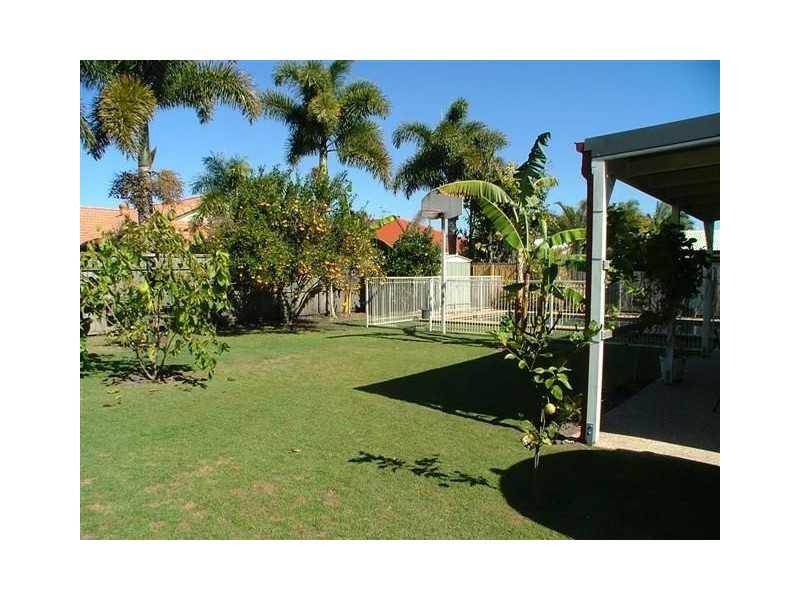 4 Firefly Street, Pelican Waters QLD 4551