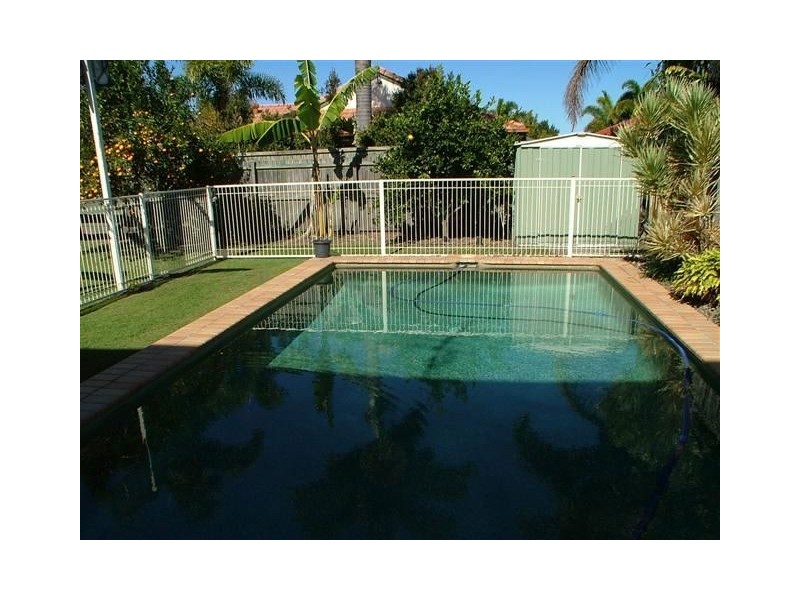 4 Firefly Street, Pelican Waters QLD 4551