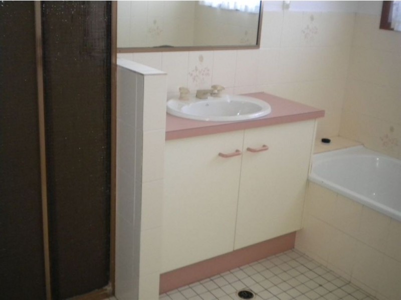 32 Careen Street, Battery Hill QLD 4551