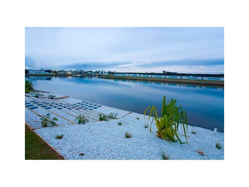 73 Bellanboe Circuit, Pelican Waters QLD 4551