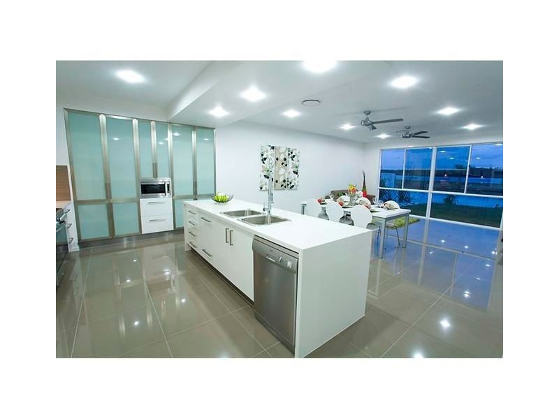 73 Bellanboe Circuit, Pelican Waters QLD 4551