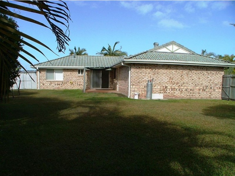 17 St James Court, Little Mountain QLD 4551