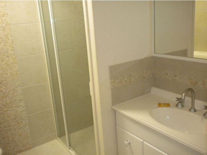 3 Warne Terrace, Kings Beach QLD 4551