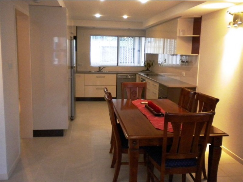 3 Warne Terrace, Kings Beach QLD 4551