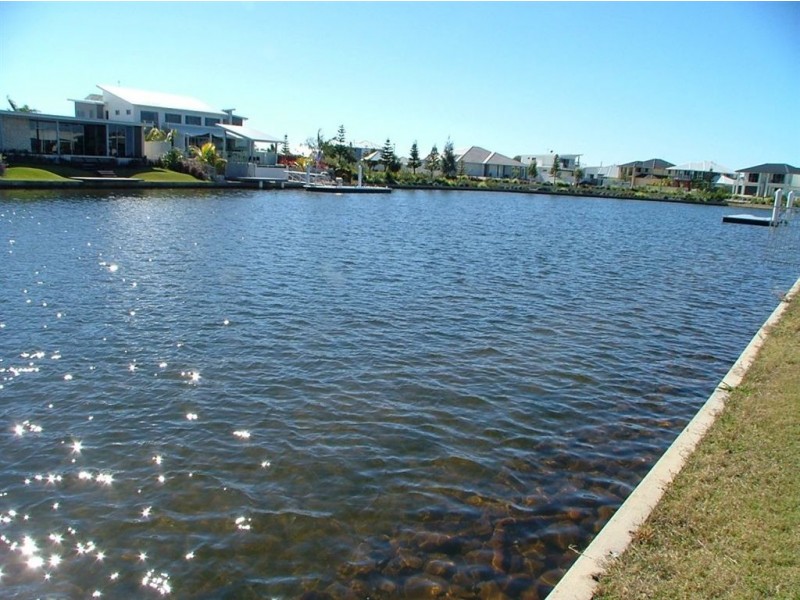 21 Abbey Court, Pelican Waters QLD 4551