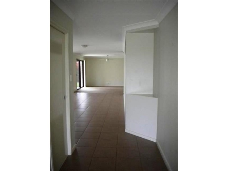 10 Kakadu Court, Little Mountain QLD 4551