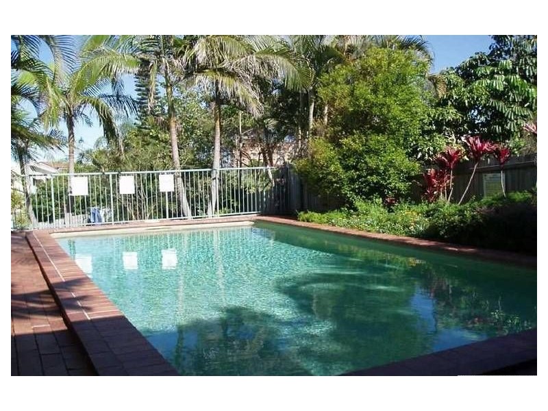 12 Mahia Terrace, Kings Beach QLD 4551