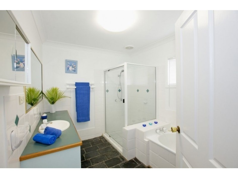 1 Balemo Street, Battery Hill QLD 4551