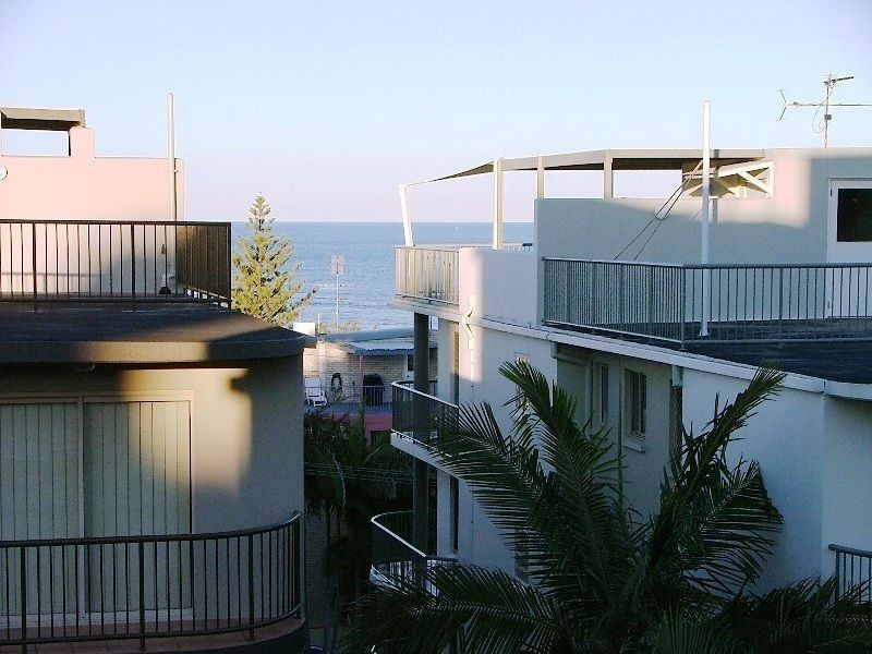 7 Mahia Terrace, Kings Beach QLD 4551