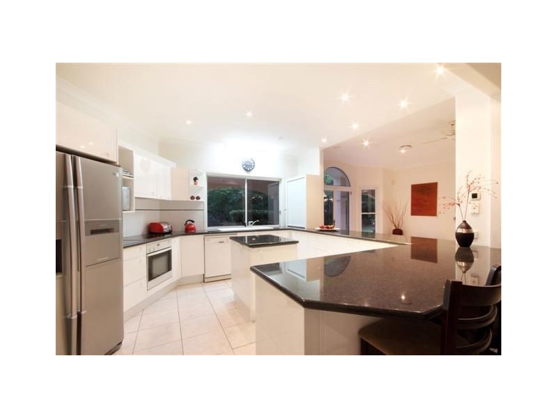 41 Shady Grove, Tanawha QLD 4556