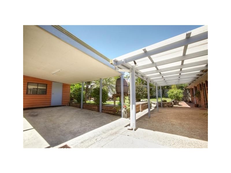 29 Milbong Street, Battery Hill QLD 4551