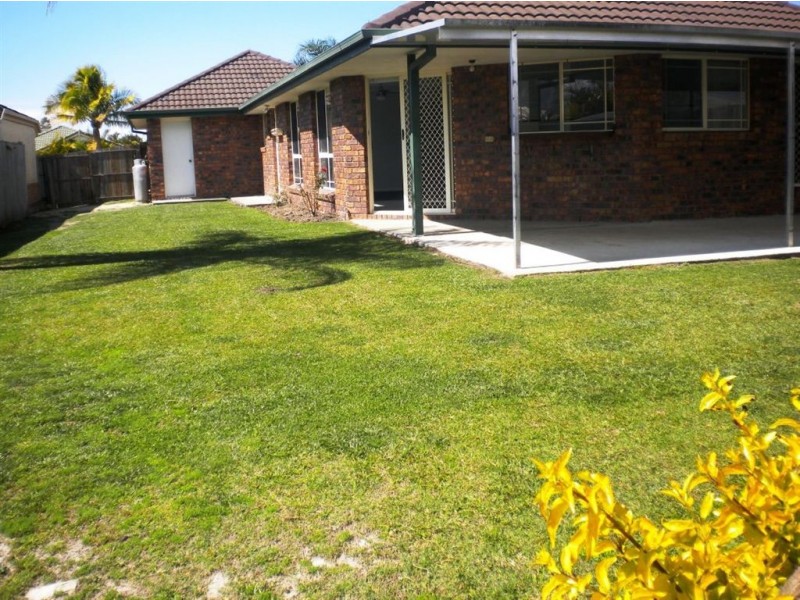 3 St James Court, Little Mountain QLD 4551