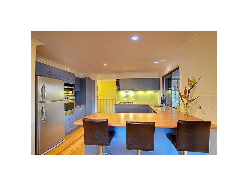 16 Carisbrook Court, Little Mountain QLD 4551