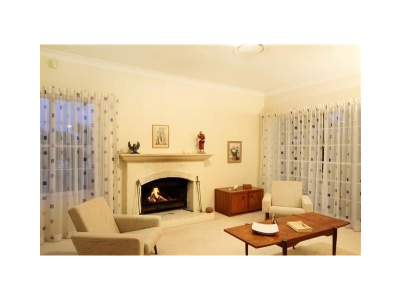 12 Bott Street, Dicky Beach QLD 4551