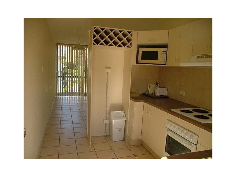 27-29 Burgess Street, Kings Beach QLD 4551