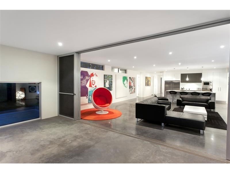 106 Sunset Drive, Little Mountain QLD 4551