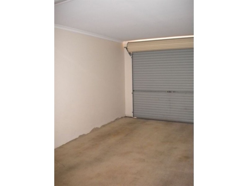 38 Milbong Street, Battery Hill QLD 4551