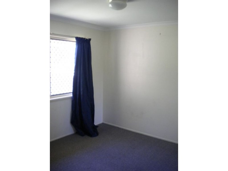 38 Milbong Street, Battery Hill QLD 4551