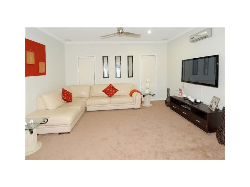 14 Echo Street, Pelican Waters QLD 4551