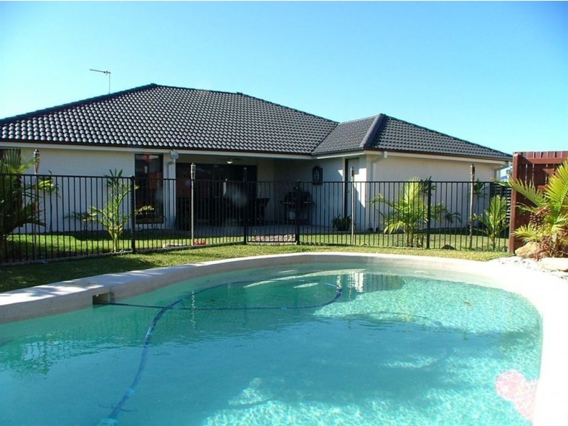 8 Alicia Circuit, Little Mountain QLD 4551