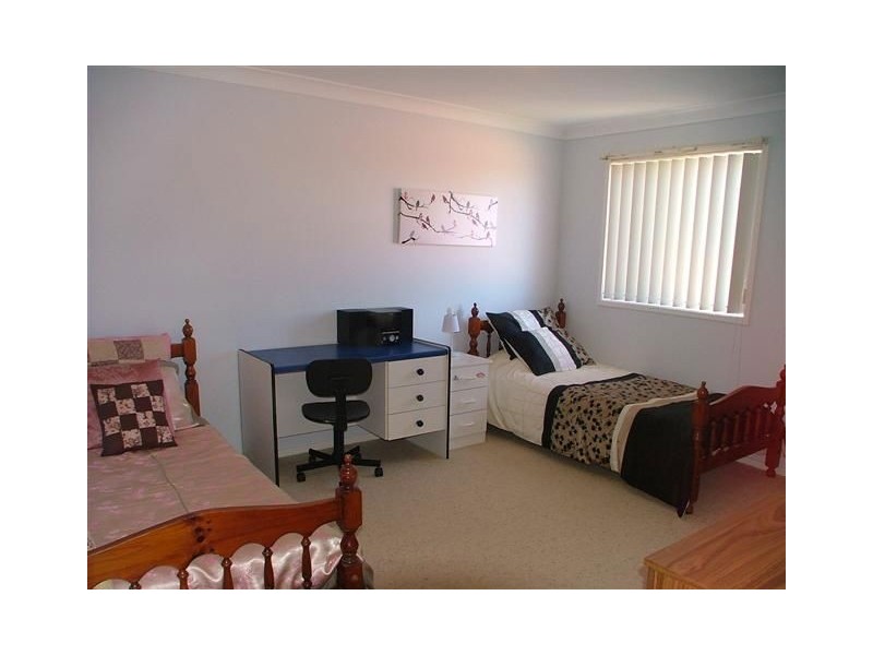 4 Firefly Street, Pelican Waters QLD 4551
