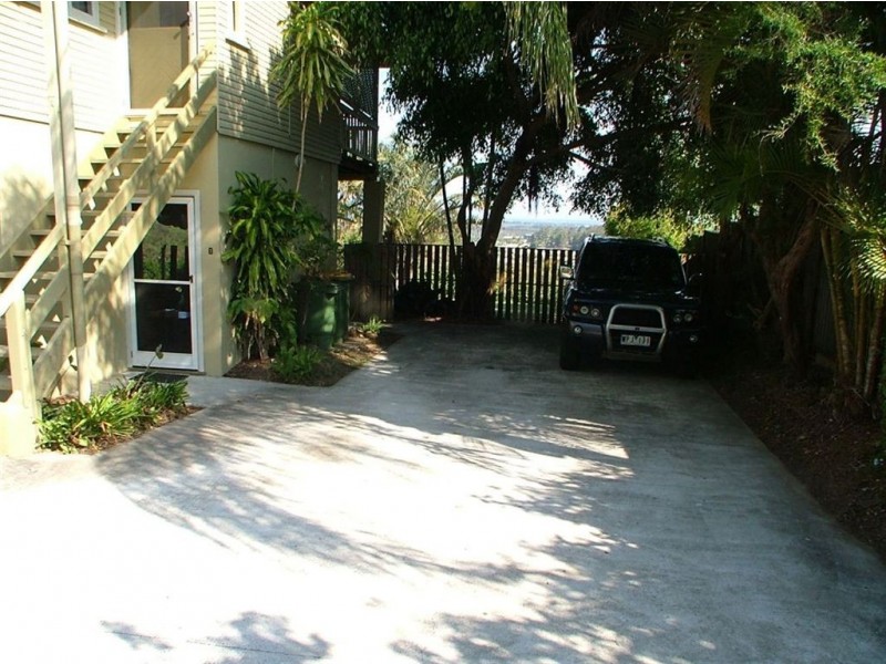 60 Sugar Bag Rd, Little Mountain QLD 4551