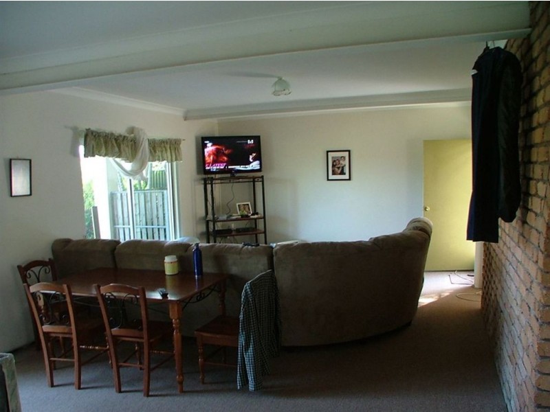 60 Sugar Bag Rd, Little Mountain QLD 4551