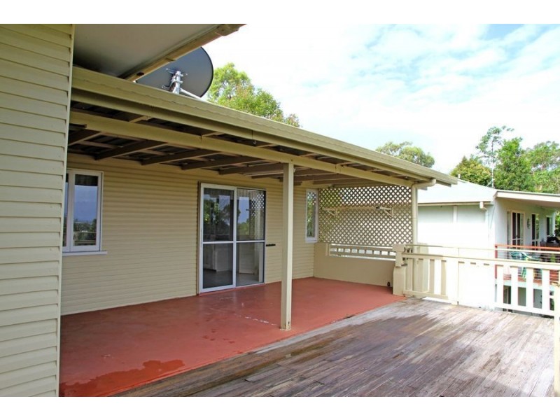 60 Sugar Bag Rd, Little Mountain QLD 4551