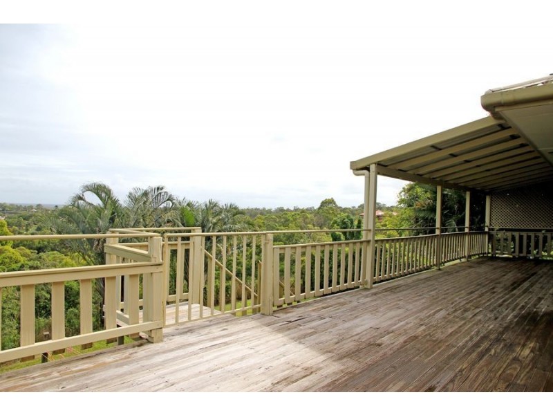 60 Sugar Bag Rd, Little Mountain QLD 4551