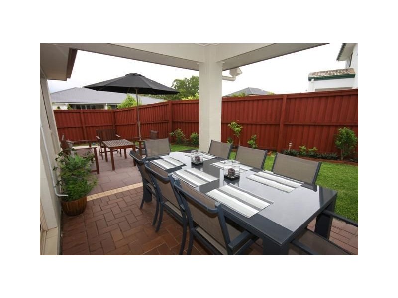 25 Peppermint Circuit, Sippy Downs QLD 4556