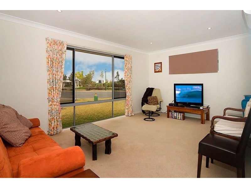 22 Trinity Place, Pelican Waters QLD 4551